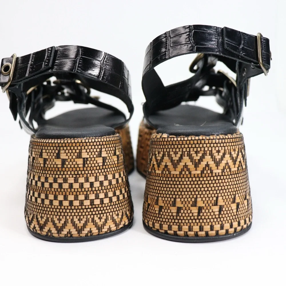 NIB Free People Amor Black/ Gold Flatform Women’s Sandals with Buckle Size 10 - Picture 8 of 16